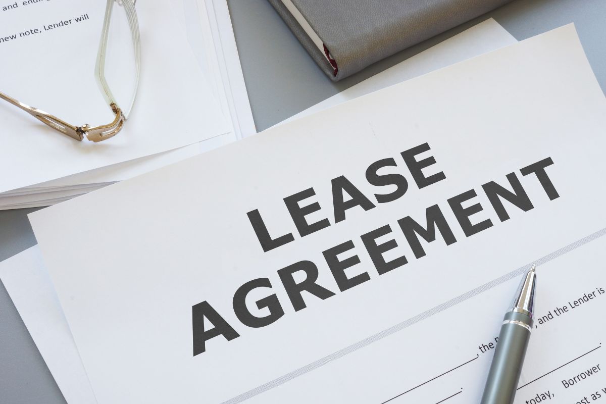 What You Need to Know Before You Sign Your Florida Commercial Lease